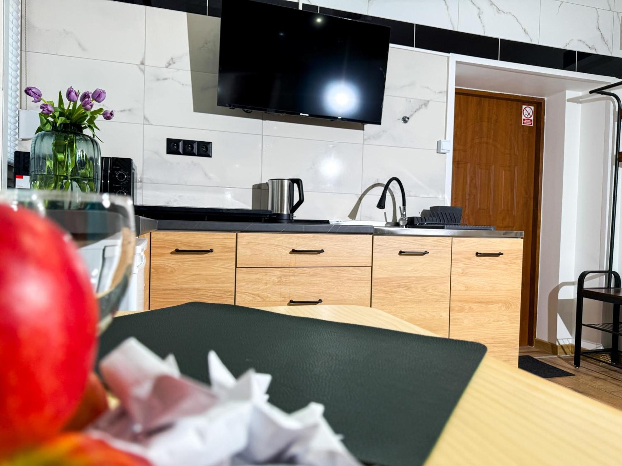 Apartament Kosciuszki 2 By Libertarent Wałbrzych Exteriör bild
